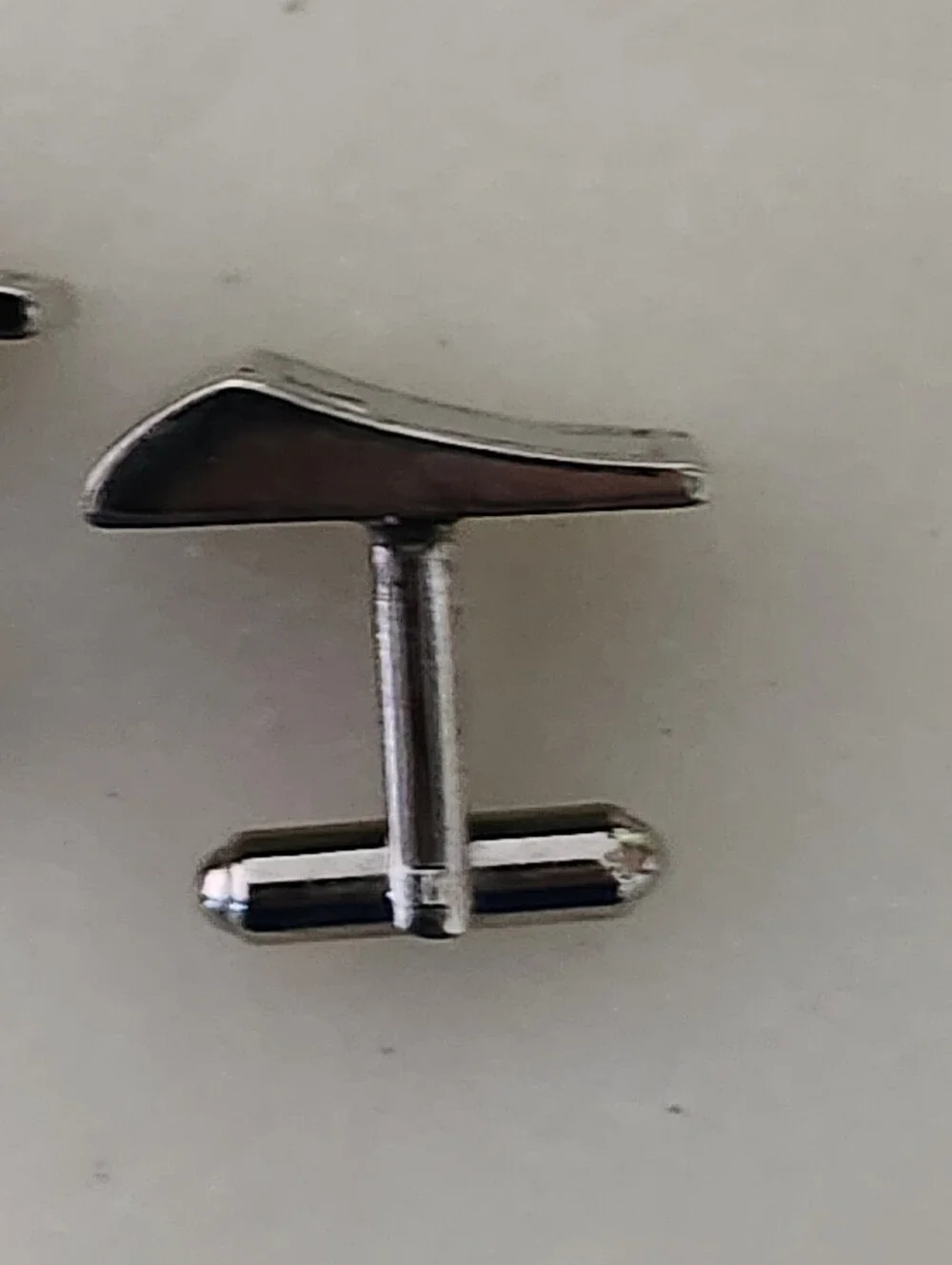 Vtg Hickok Silver Tone Curved Rectangular Engraved Leaf Detailing Cufflinks